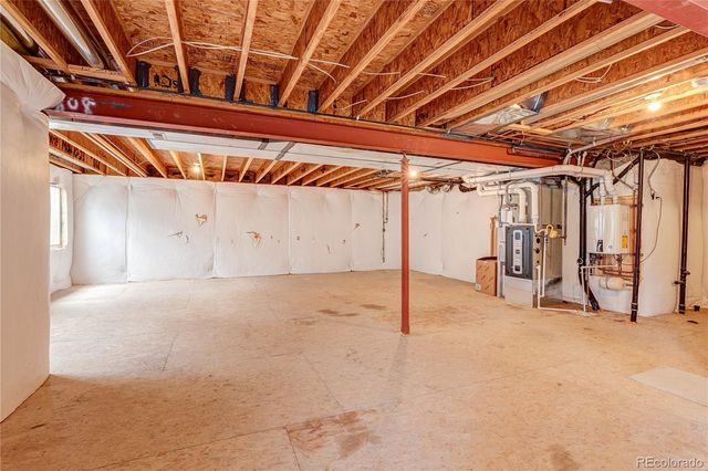 17808 E Oakwood Lane, Aurora, CO 80016