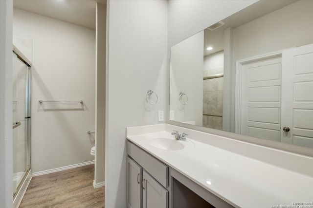 3023 Laguna Cliffs, Converse, TX 78109