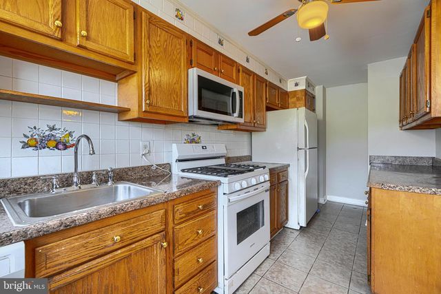 7892 HAROLD RD, Dundalk, MD 21222