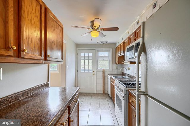 7892 HAROLD RD, Dundalk, MD 21222