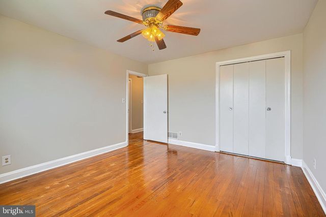 7892 HAROLD RD, Dundalk, MD 21222