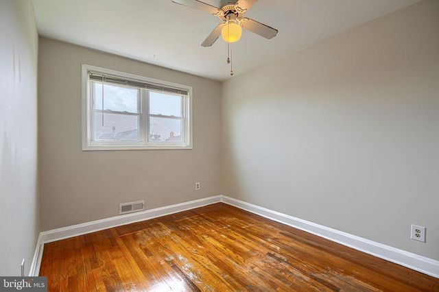 7892 HAROLD RD, Dundalk, MD 21222