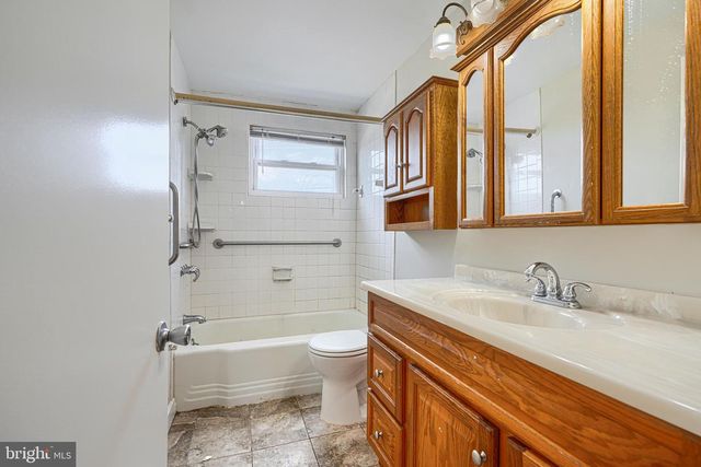 7892 HAROLD RD, Dundalk, MD 21222