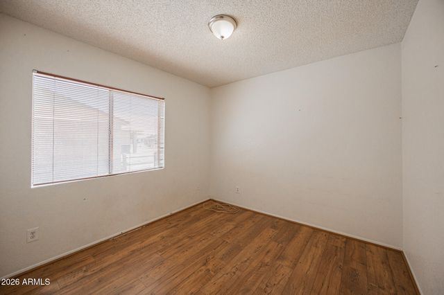 9358 W SANNA Street, Peoria, AZ 85345