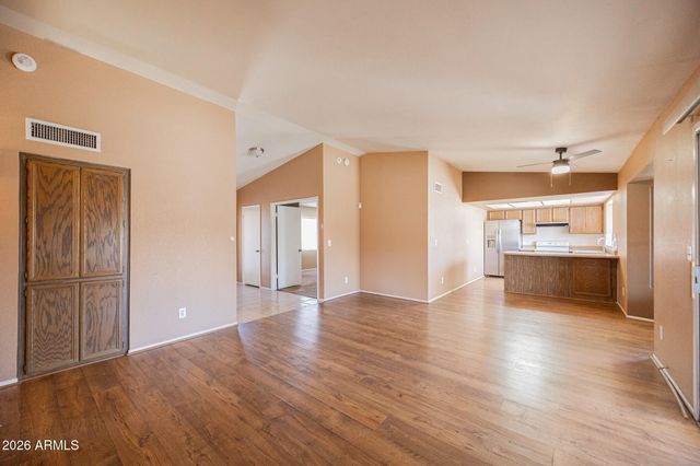 9358 W SANNA Street, Peoria, AZ 85345