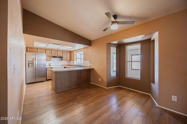 9358 W SANNA Street, Peoria, AZ 85345