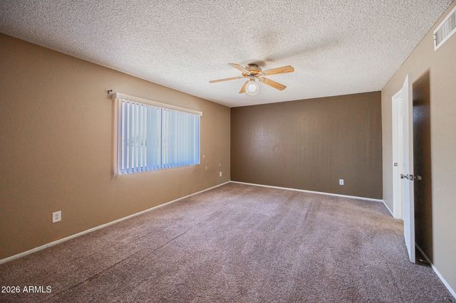 9358 W SANNA Street, Peoria, AZ 85345