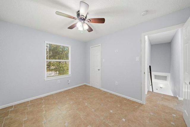 6910 Paso Del Sol Drive, Houston, TX 77083