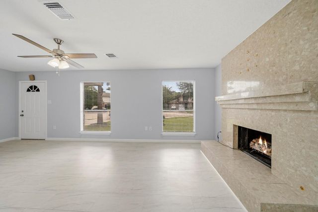 6910 Paso Del Sol Drive, Houston, TX 77083