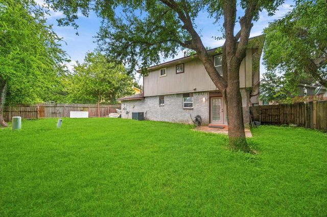 6910 Paso Del Sol Drive, Houston, TX 77083
