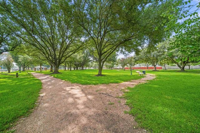 6910 Paso Del Sol Drive, Houston, TX 77083
