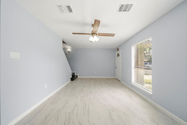 6910 Paso Del Sol Drive, Houston, TX 77083