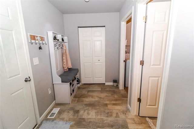 1205 Lancaster Street, Lapeer, MI 48446
