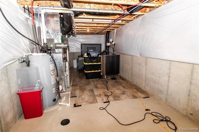1205 Lancaster Street, Lapeer, MI 48446
