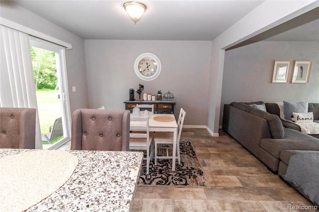 1205 Lancaster Street, Lapeer, MI 48446