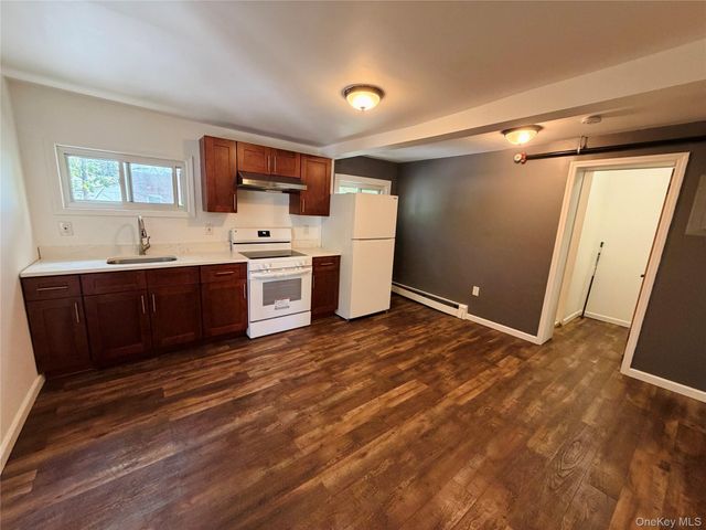 125 Wickham Avenue 3B, Middletown, NY 10940