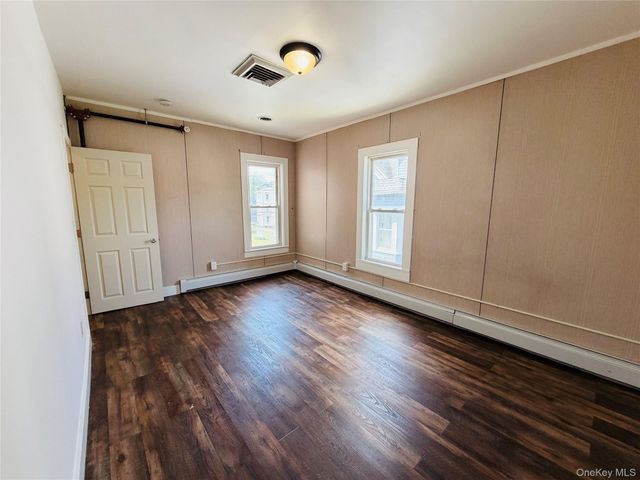125 Wickham Avenue 3B, Middletown, NY 10940