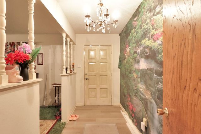 1900 Clinton St, Longview, TX 75604