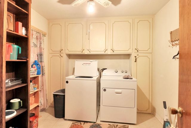 1900 Clinton St, Longview, TX 75604