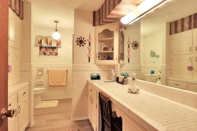 1900 Clinton St, Longview, TX 75604