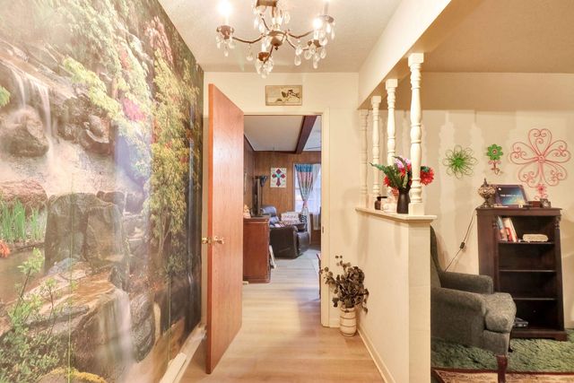 1900 Clinton St, Longview, TX 75604