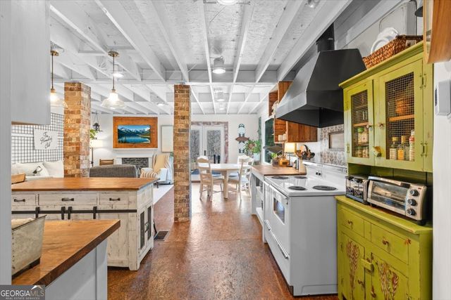 292 Brooks Rackley Road, Dallas, GA 30157