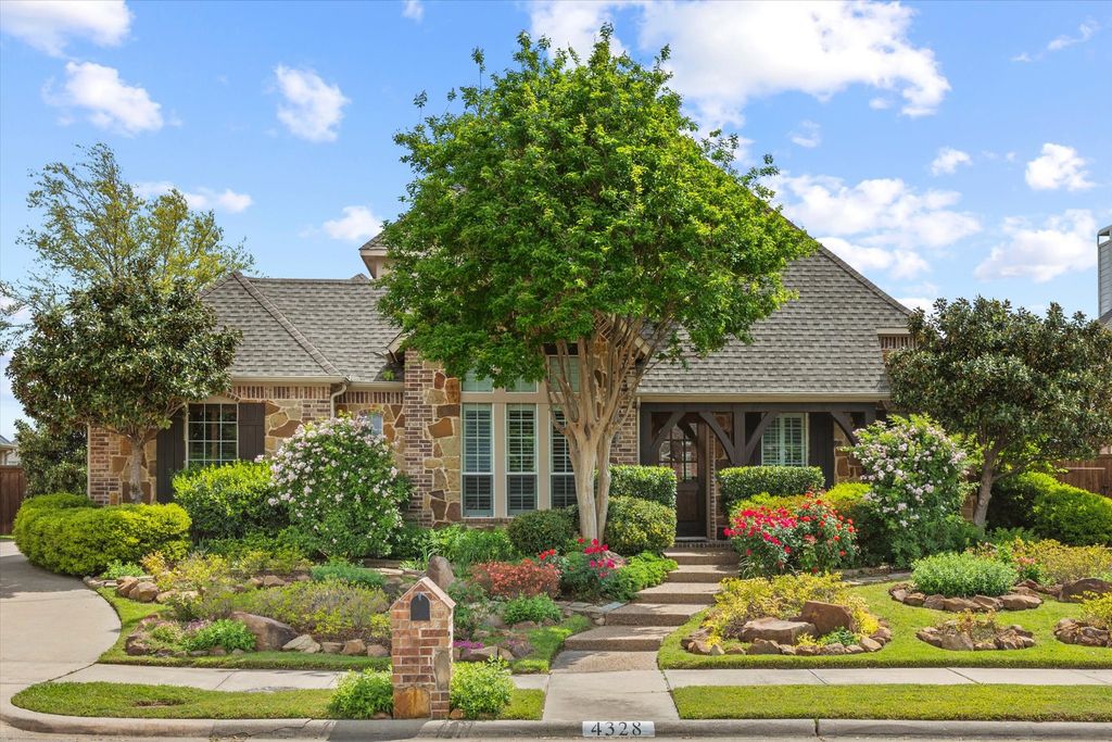 4328 Fairway Drive, Carrollton, TX 75010