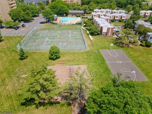 798 Eves Dr 3F, Hillsborough Twp., NJ 08844