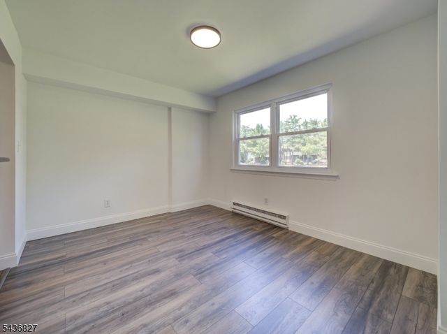 798 Eves Dr 3F, Hillsborough Twp., NJ 08844