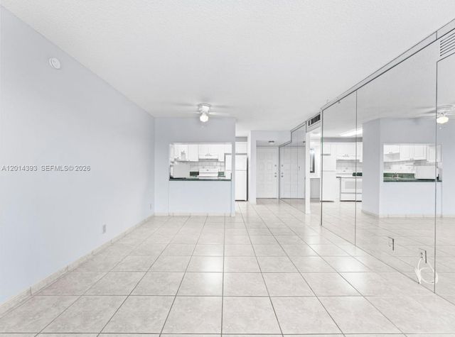 8005 Lake Dr 408, Doral, FL 33166