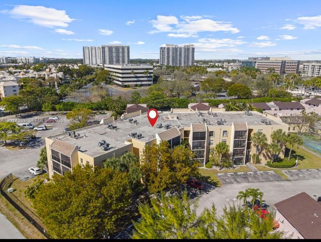 8005 Lake Dr 408, Doral, FL 33166
