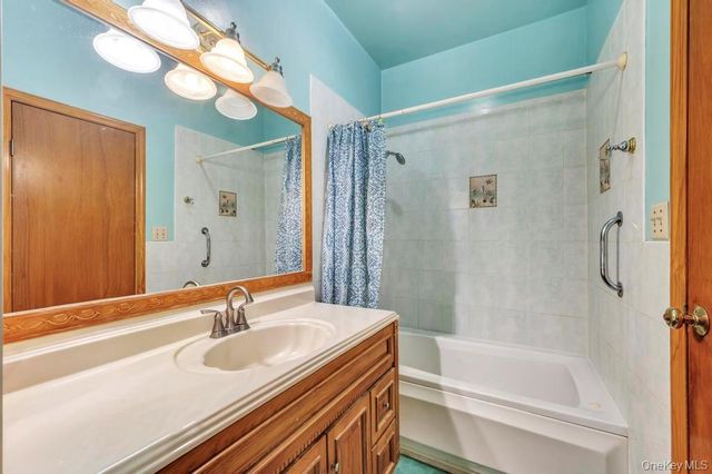 634 E 3rd Street, Brooklyn, NY 11218