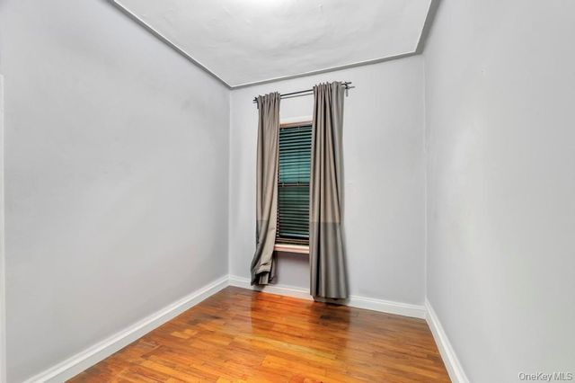 634 E 3rd Street, Brooklyn, NY 11218