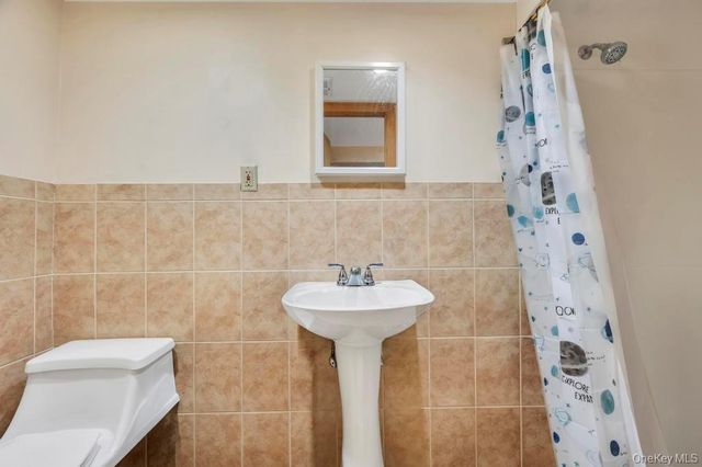 634 E 3rd Street, Brooklyn, NY 11218