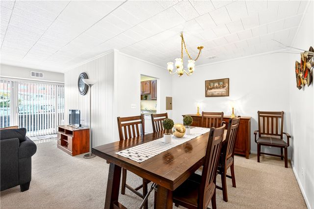 420 N Chestnut Street 103, Avalon, PA 15202