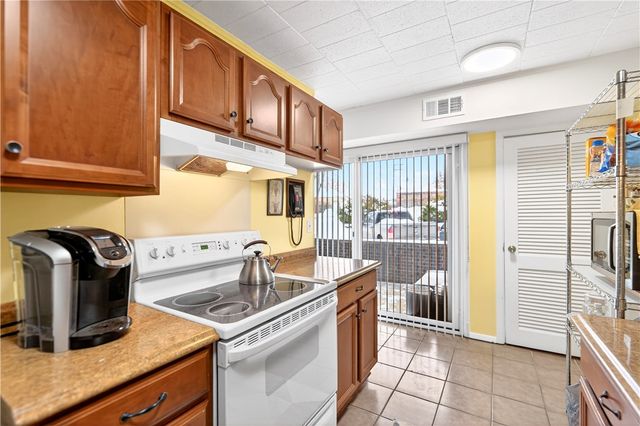 420 N Chestnut Street 103, Avalon, PA 15202