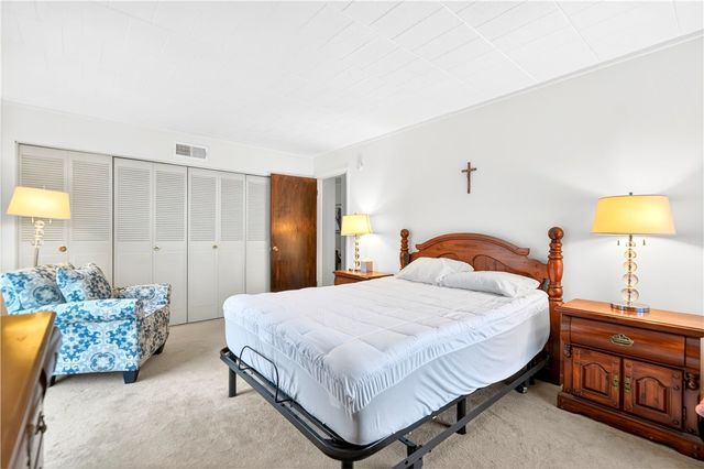 420 N Chestnut Street 103, Avalon, PA 15202