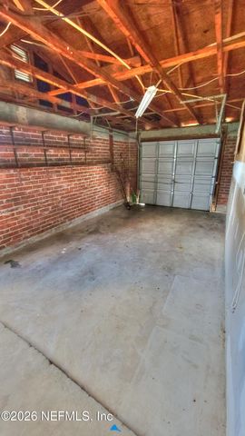 2472 FERNSIDE Road, Jacksonville, FL 32246