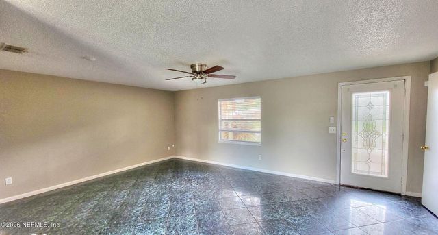 2472 FERNSIDE Road, Jacksonville, FL 32246