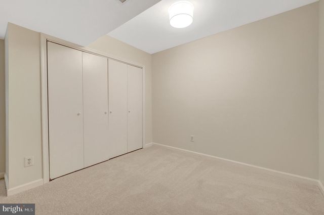 502 WOODLAND CT NW, Vienna, VA 22180
