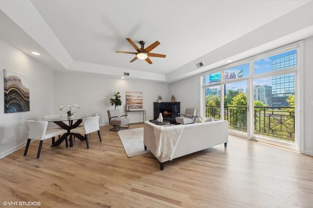 820 W Hubbard Street 4, Chicago, IL 60642