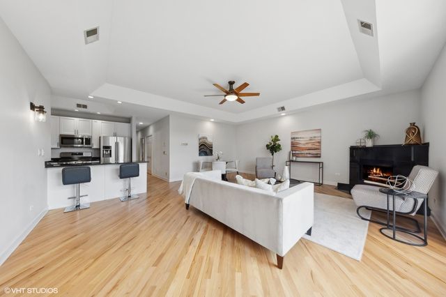 820 W Hubbard Street 4, Chicago, IL 60642