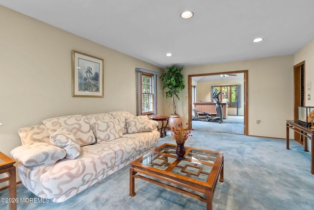 15 Eastwood Boulevard, Manalapan, NJ 07726