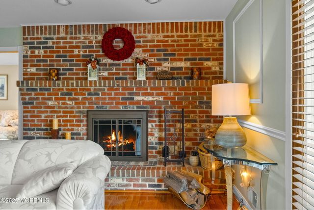 15 Eastwood Boulevard, Manalapan, NJ 07726