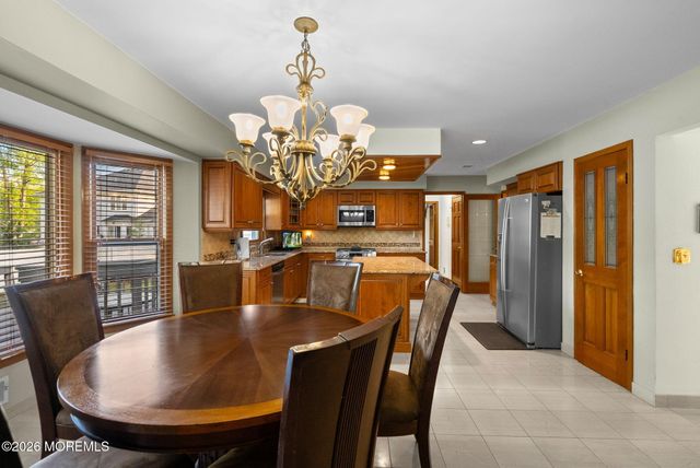 15 Eastwood Boulevard, Manalapan, NJ 07726
