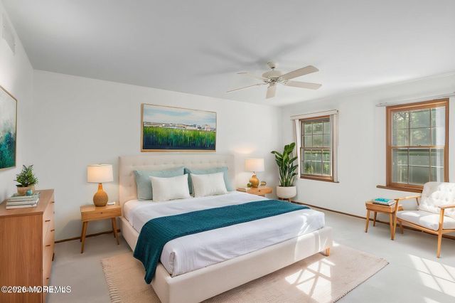 15 Eastwood Boulevard, Manalapan, NJ 07726