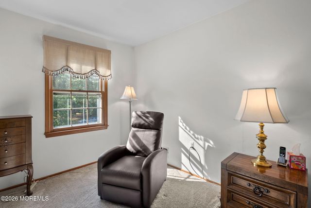 15 Eastwood Boulevard, Manalapan, NJ 07726