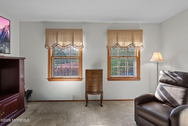 15 Eastwood Boulevard, Manalapan, NJ 07726