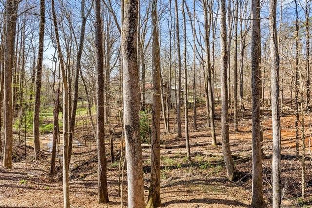 3499 Ridgewood Court, Winston-salem, NC 27107