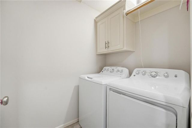 12104 E 68th Terrace, Kansas City, MO 64133